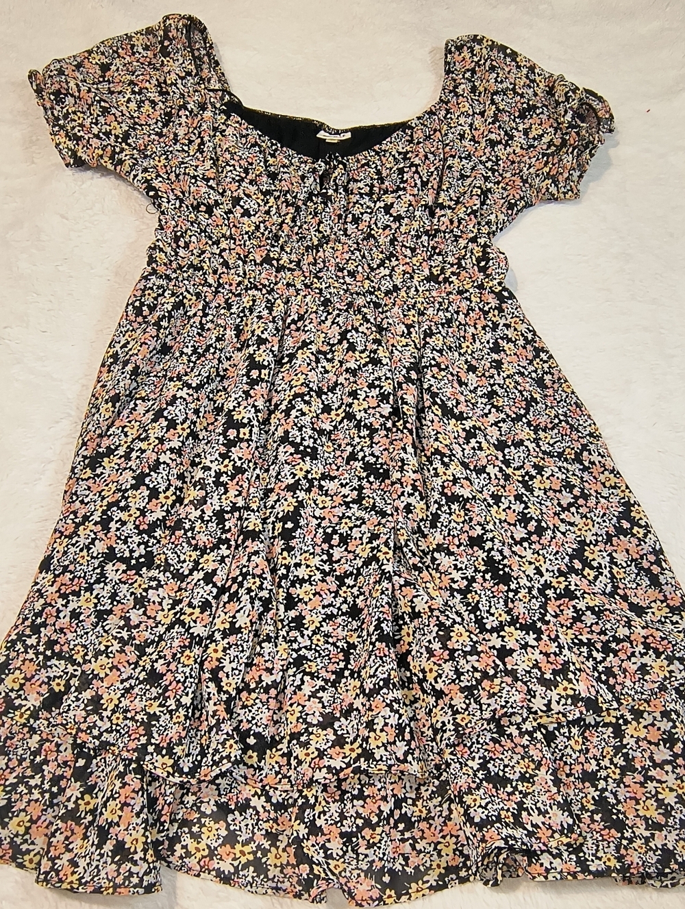 Selfie Leslie Floral Smocked Puff Sleeve Mini Dress Cottagecore Size M